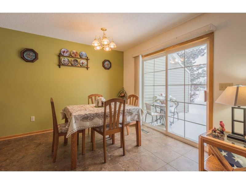 8867 Branson Dr #1, Inver Grove Heights, MN 55076