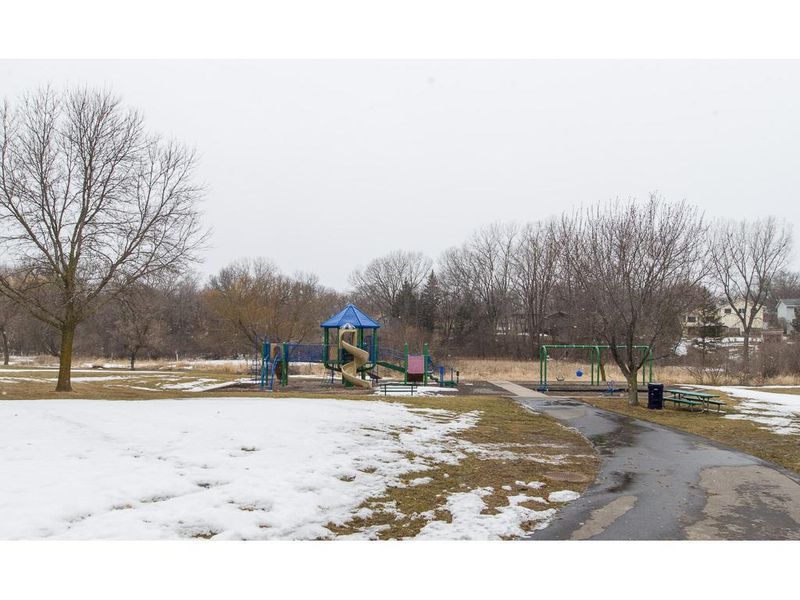 6251 Cavell Ave N, Brooklyn Park, MN 55428