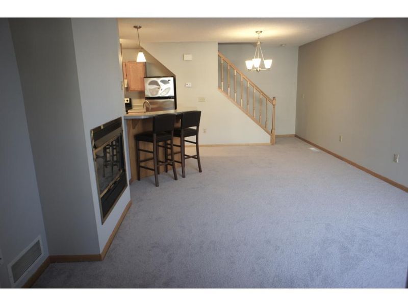 4052 Wilshire Cir #51, Shoreview, MN 55126