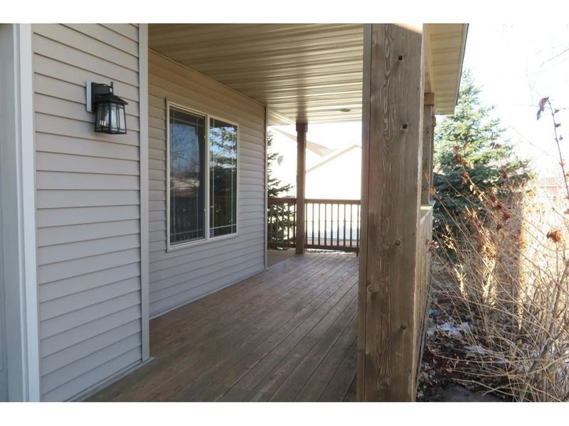 2300 Meadow Dr, Buffalo, MN 55313
