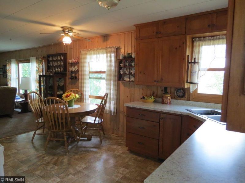 20798 Floral Ln, Nevis, MN 56467