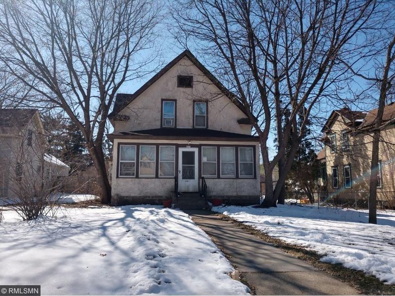 3220 23rd Ave S, Minneapolis, MN 55407