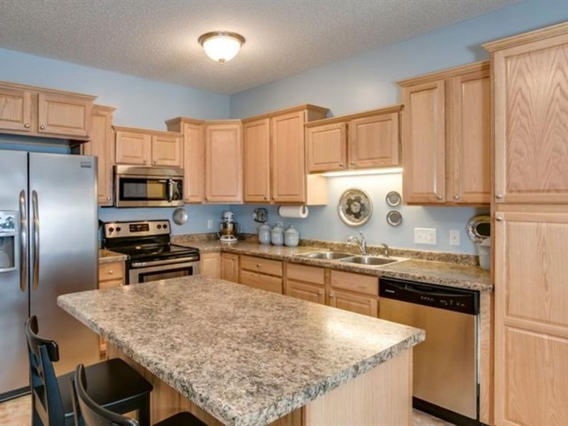 3977 Station Pl NW, Prior Lake, MN 55372