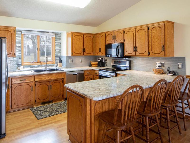 1104 Legion St S, Shakopee, MN 55379