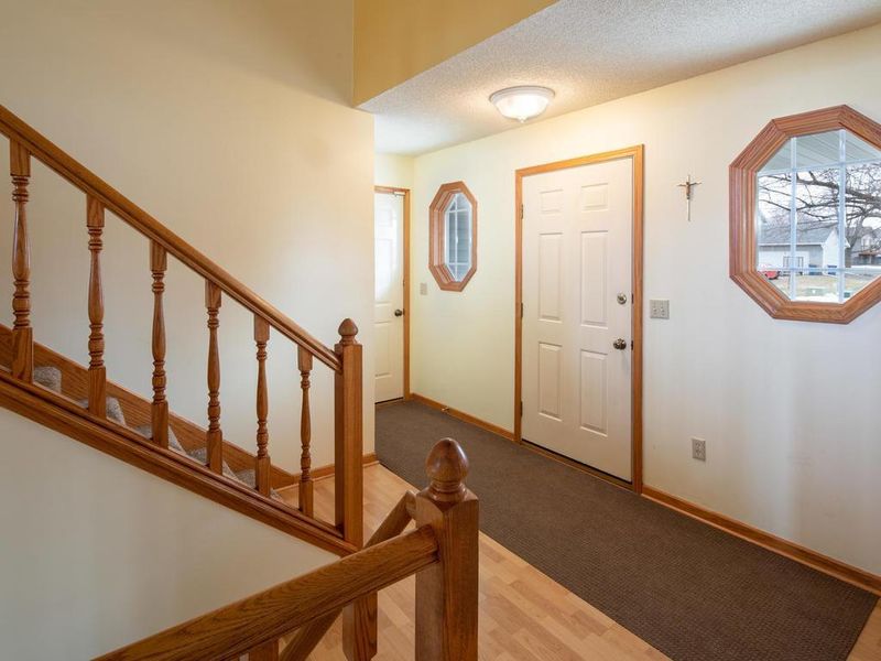 1104 Legion St S, Shakopee, MN 55379