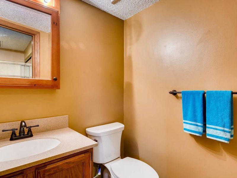 3625 Gettysburg Ave S #42, Saint Louis Park, MN 55426