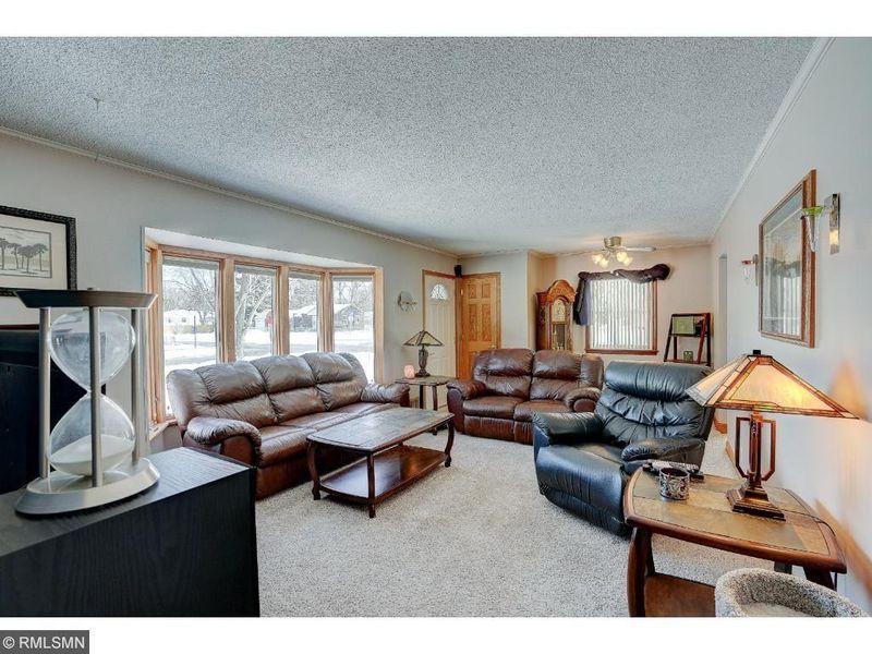 656 84th Ave NE, Spring Lake Park, MN 55432