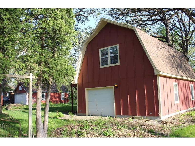 510 Main St E, New Prague, MN 56071