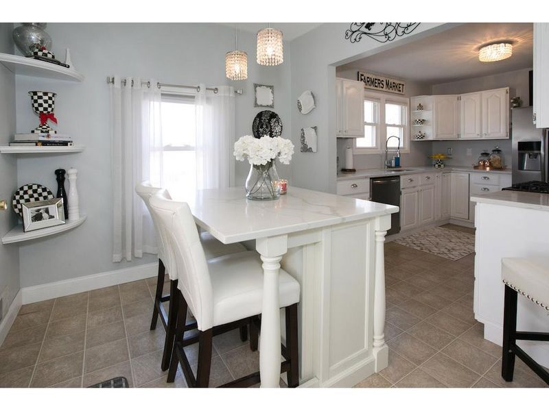 3457 Soo St, Shoreview, MN 55126