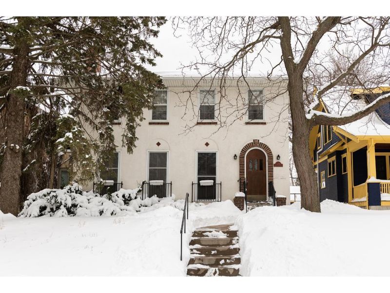 1274 Lincoln Ave, Saint Paul, MN 55105