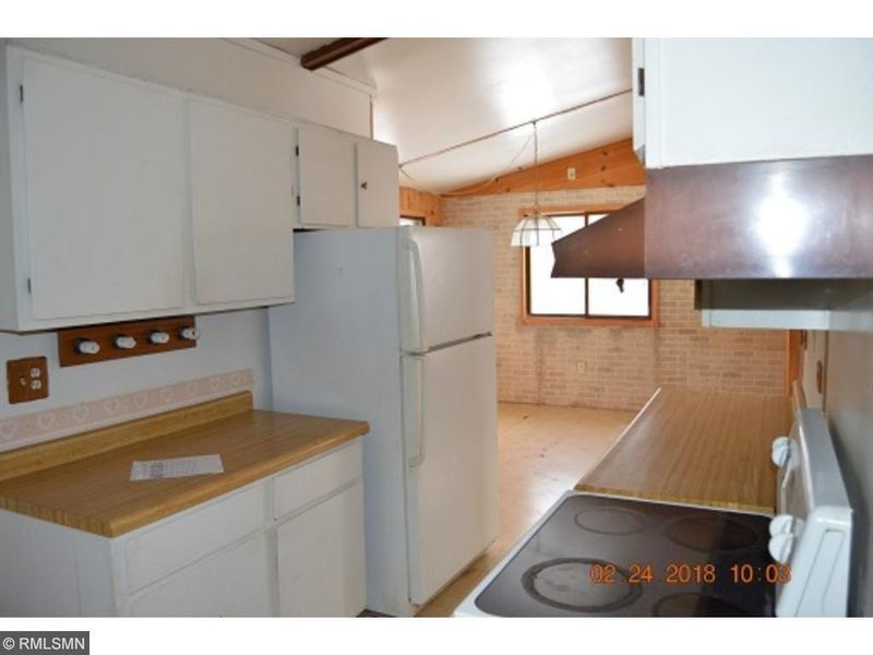 7469 E State Road 13, South Range, WI 54874