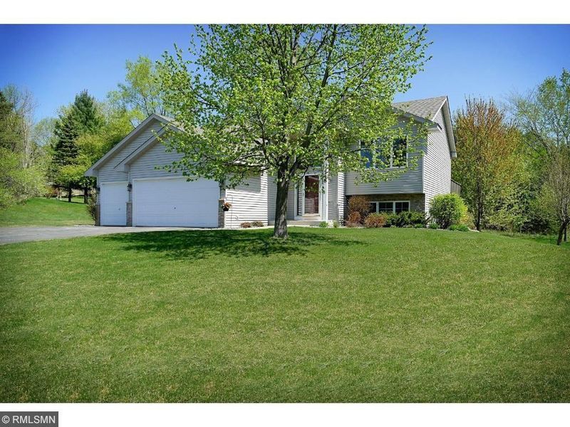 748 Marsh Dr, Delano, MN 55328