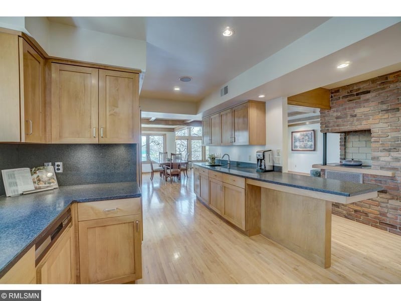 3413 Snelling Ave N, Arden Hills, MN 55112
