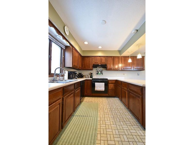 704 Joyce Ave, Goodhue, MN 55027