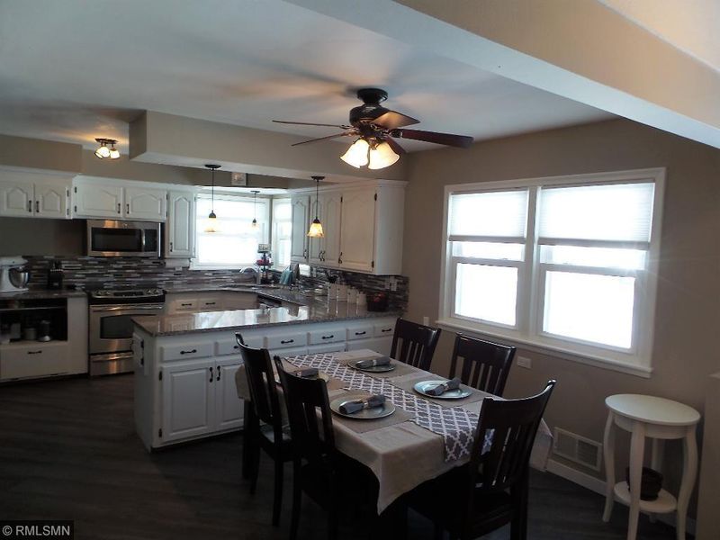 346 N 17th Ave N, South Saint Paul, MN 55075