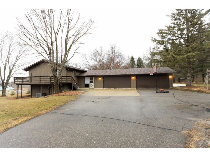 5036 123rd St E, Northfield, MN 55057