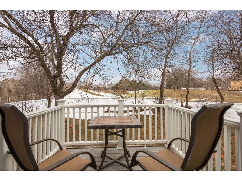 7208 Allen Ct, Eden Prairie, MN 55346