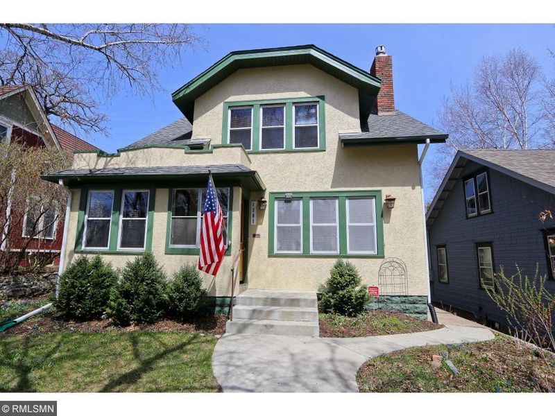 1381 Ashland Ave, Saint Paul, MN 55104