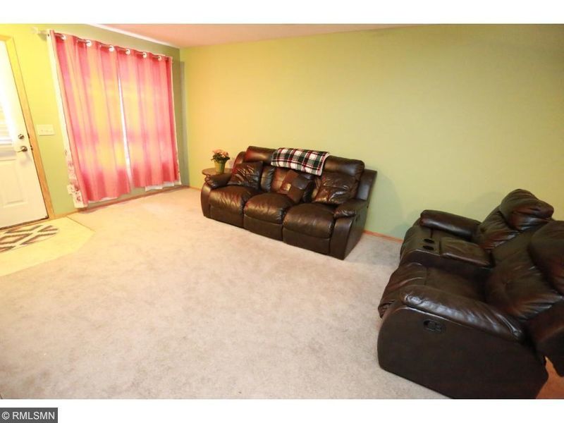 10738 Unity Ln N, Brooklyn Park, MN 55443