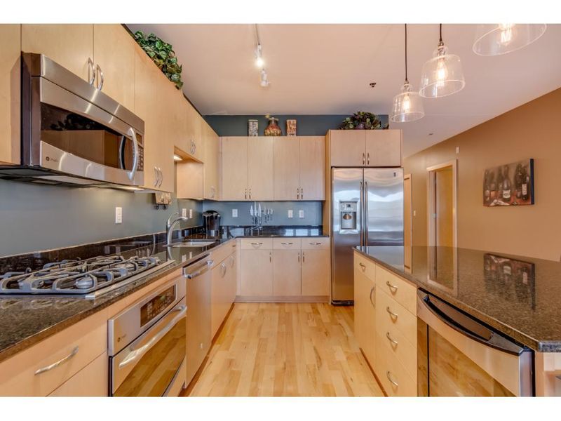 401 N 2nd St #516, Minneapolis, MN 55401