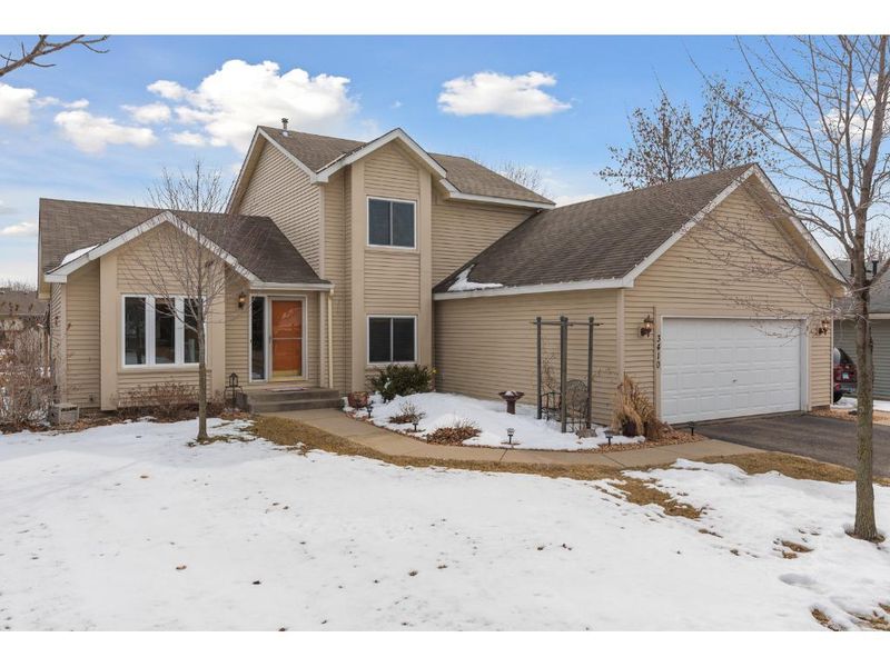 3410 Quarry Ave, Anoka, MN 55303