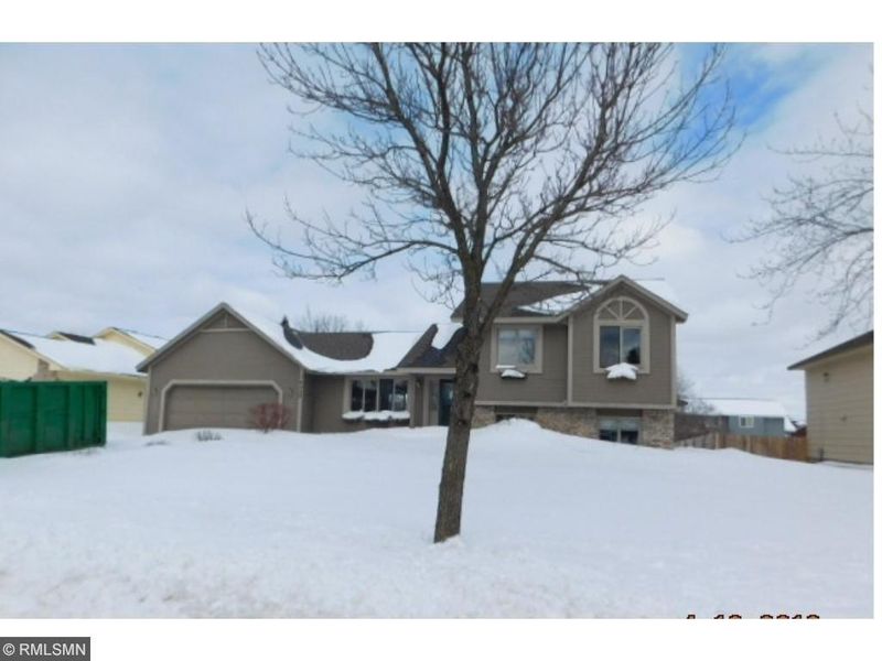 14359 Bluebird St NW, Andover, MN 55304