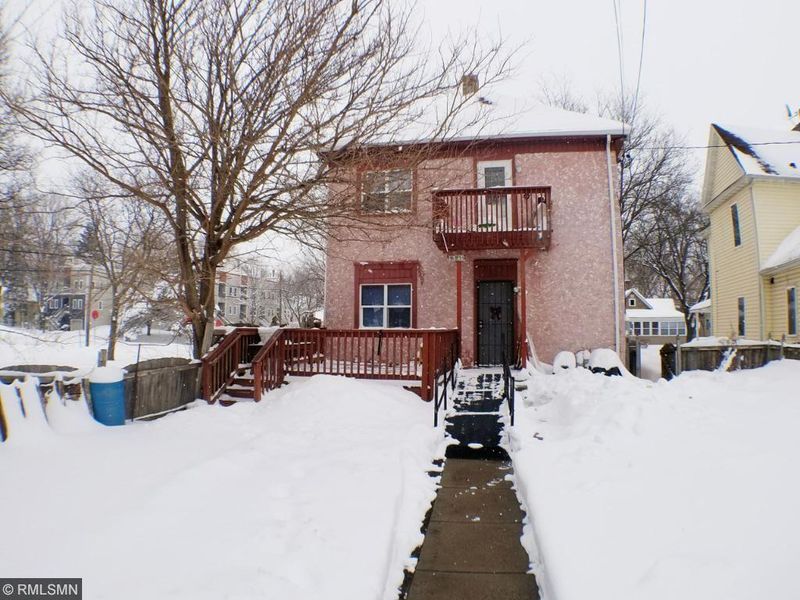1341 Irving Ave N, Minneapolis, MN 55411