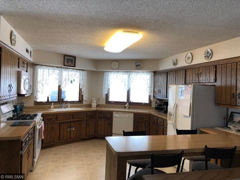 5343 Eagle St, White Bear Lake, MN 55110