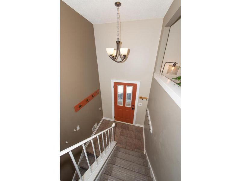 5820 Lynwood Blvd, Mound, MN 55364