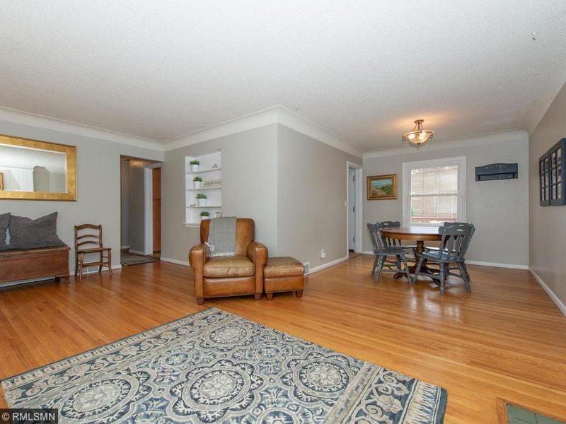 6711 Girard Ave S, Richfield, MN 55423