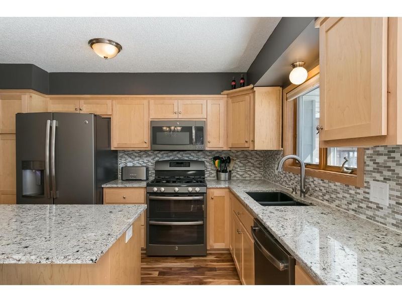 13273 Brunswick Ave, Savage, MN 55378