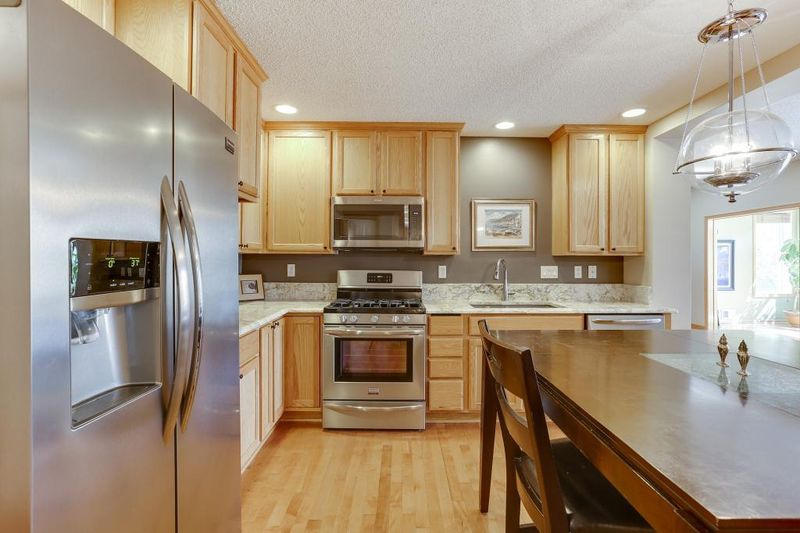625 Wesley Commons Dr #41, Golden Valley, MN 55427