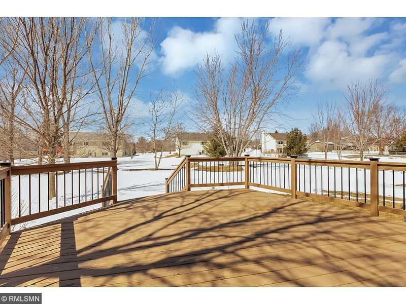1631 Timberdoodle Dr, Saint Cloud, MN 56303