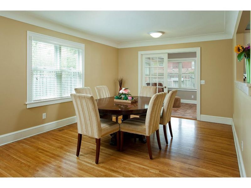 2786 Dean Pw, Minneapolis, MN 55416