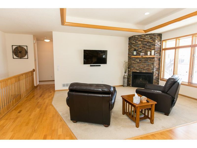 6481 Stella Ln, Lino Lakes, MN 55038