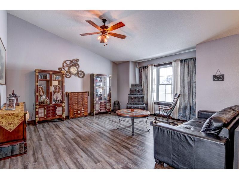 4415 Clay St, Eau Claire, WI 54701