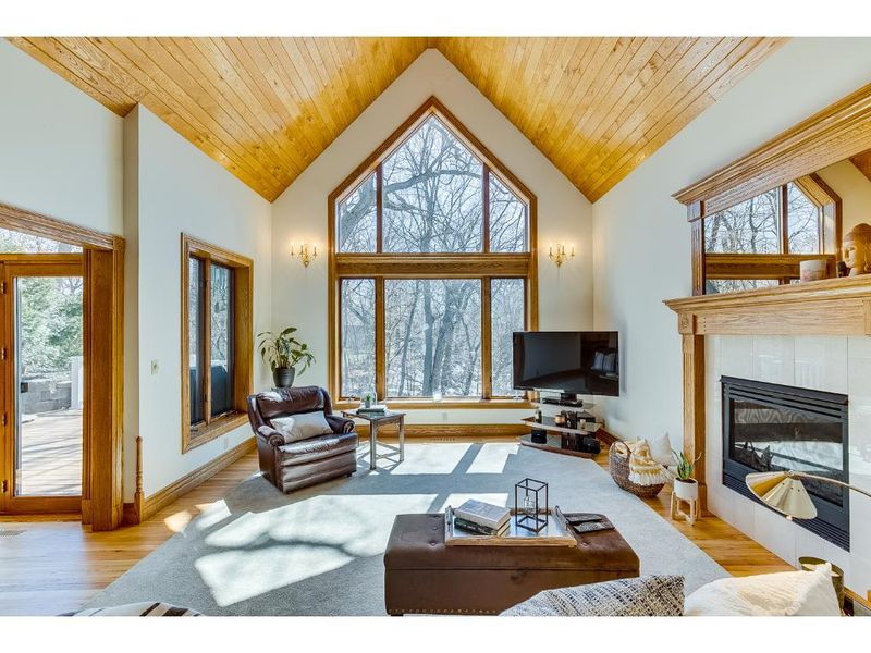 15654 Omega Trl SE, Prior Lake, MN 55372