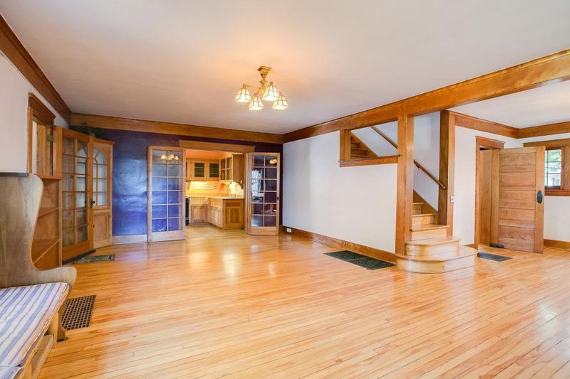 1445 E River Pw, Minneapolis, MN 55414