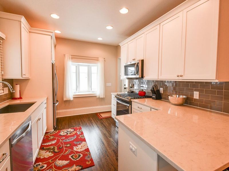 4042 Blaisdell Ave, Minneapolis, MN 55409