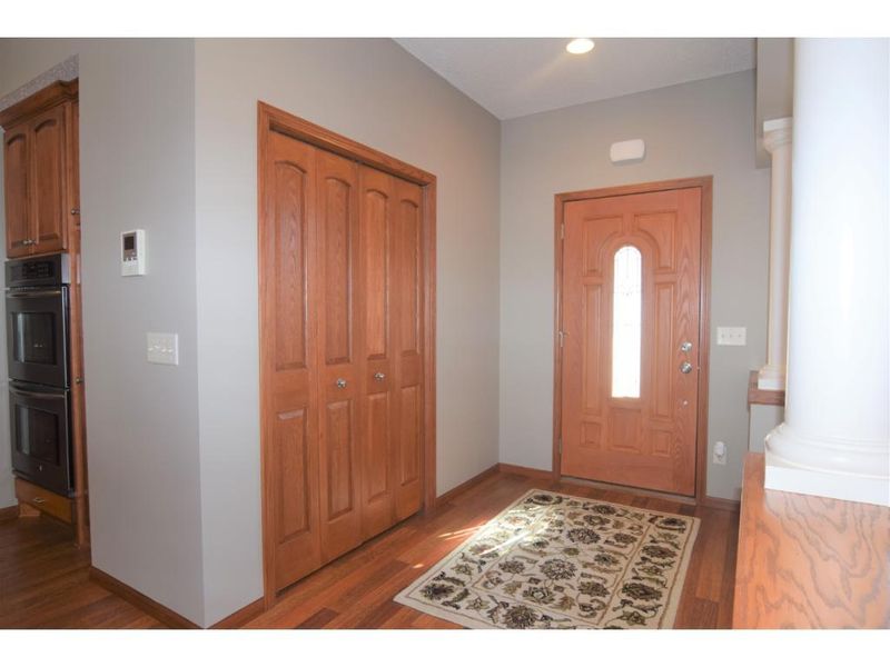 540 Maple Knoll Way NW, Saint Michael, MN 55376