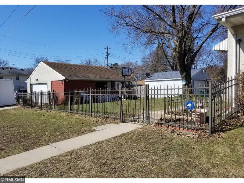 1596 Cottage Ave E, Saint Paul, MN 55106
