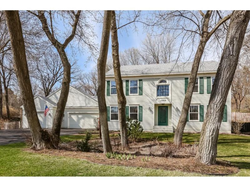 15808 West Oaks, Minnetonka, MN 55345