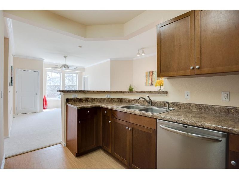 13560 Technology Dr #1116, Eden Prairie, MN 55344