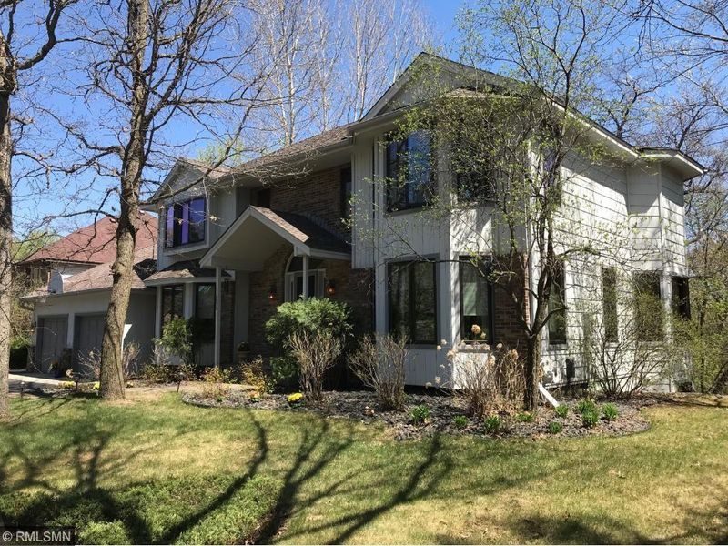 12856 Floral Ave, Apple Valley, MN 55124