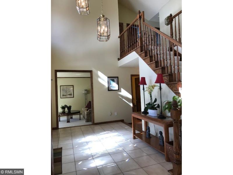 12856 Floral Ave, Apple Valley, MN 55124