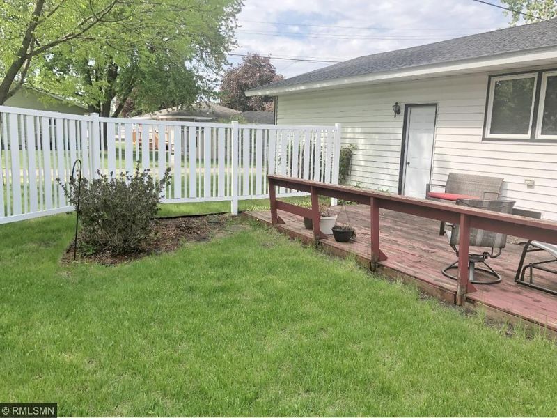 816 19th Ave N, Saint Cloud, MN 56303