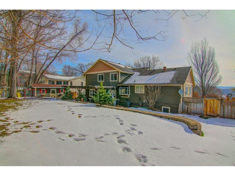 1308 Kassan Dr, South Saint Paul, MN 55075