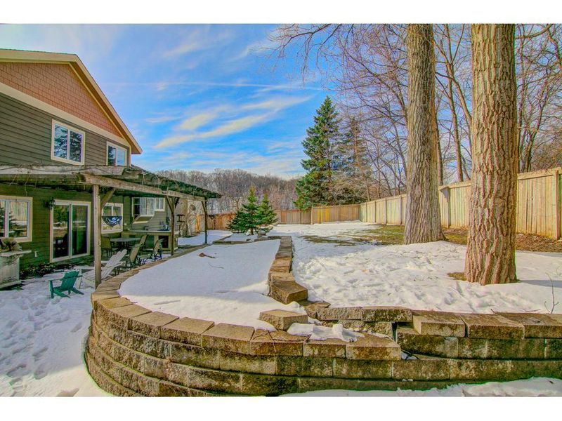 1308 Kassan Dr, South Saint Paul, MN 55075