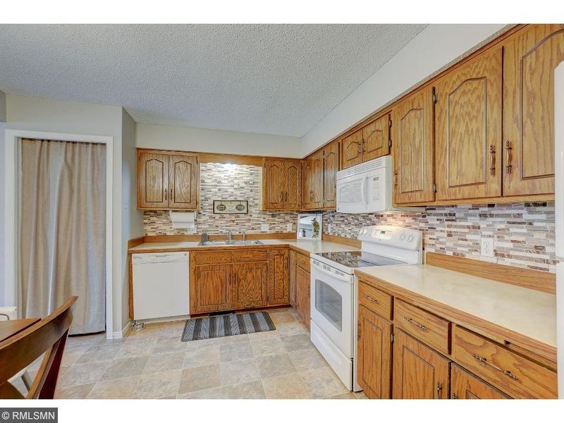 1372 119th Ln NW, Coon Rapids, MN 55448