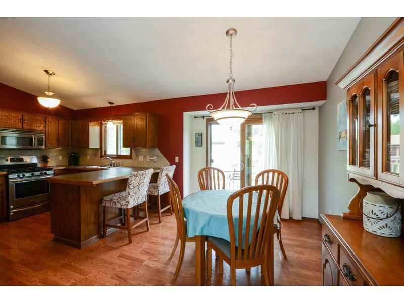 7218 116th Ave N, Champlin, MN 55316
